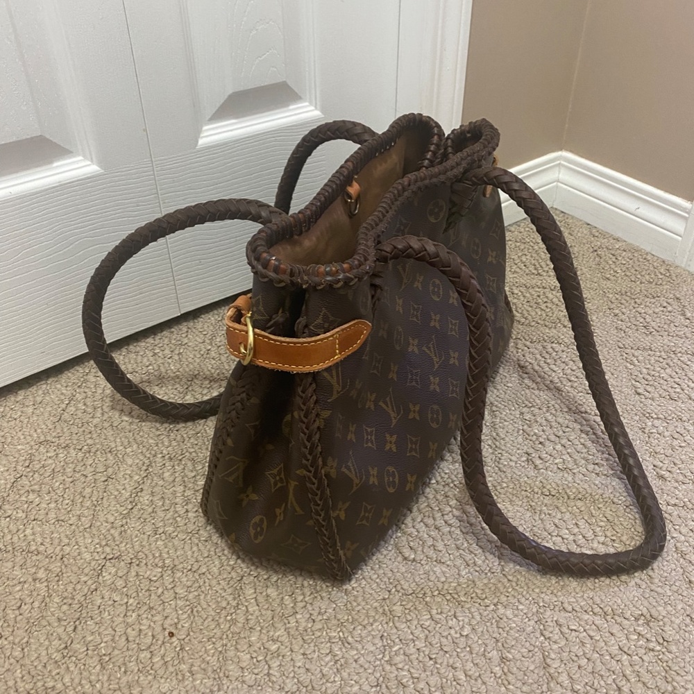 Vintage Boho "Megan-Fringeless" Tote - Picture 4 of 4
